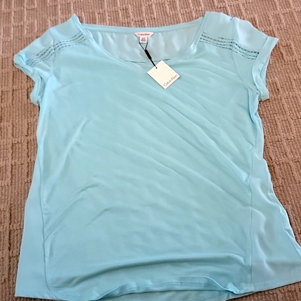 NEW CALVIN KLEIN top. Light blue. LARGE.